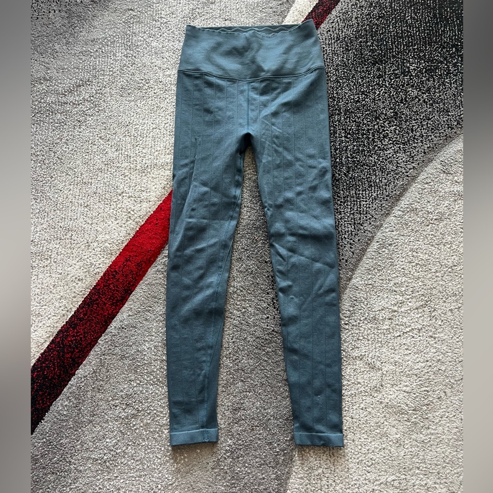 Spiritual Gangster Ribbed Performance Leggings